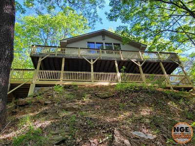 Custom Residential Deck Building